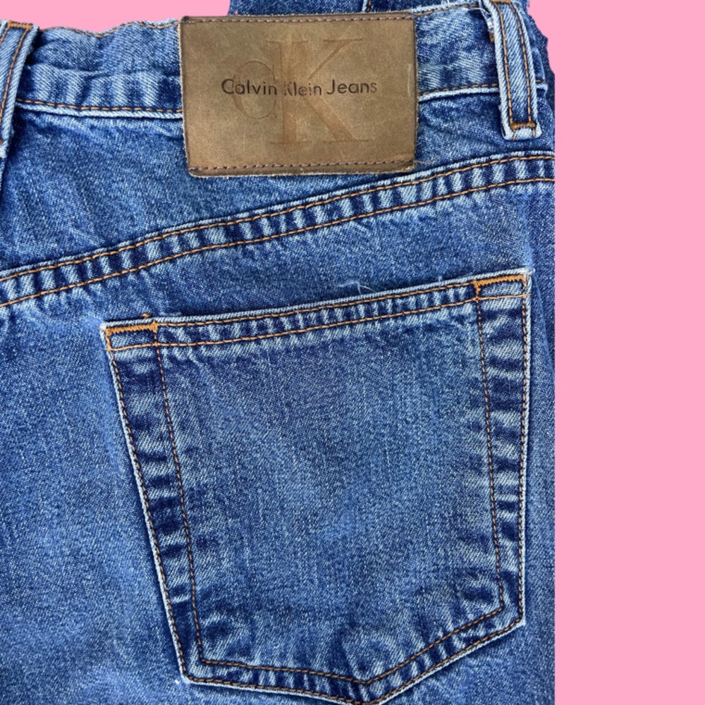 CALVIN KLIEN MOM JEANS